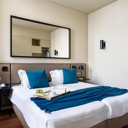Plum Guide - Market Day Apartment