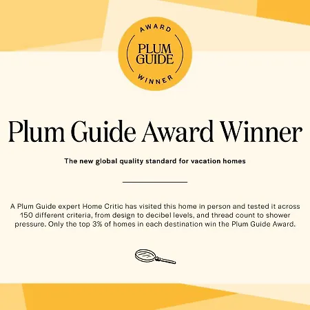 Plum Guide - Market Day Apartment *